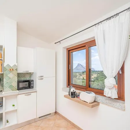 Terrazza Privata, Pochi Passi Dalla Porto Taverna Apartmán Vaccileddi