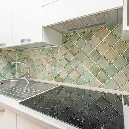 Terrazza Privata, Pochi Passi Dalla Porto Taverna Apartmán *